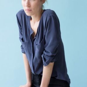 Everlane Silk Pocket Shirt size small